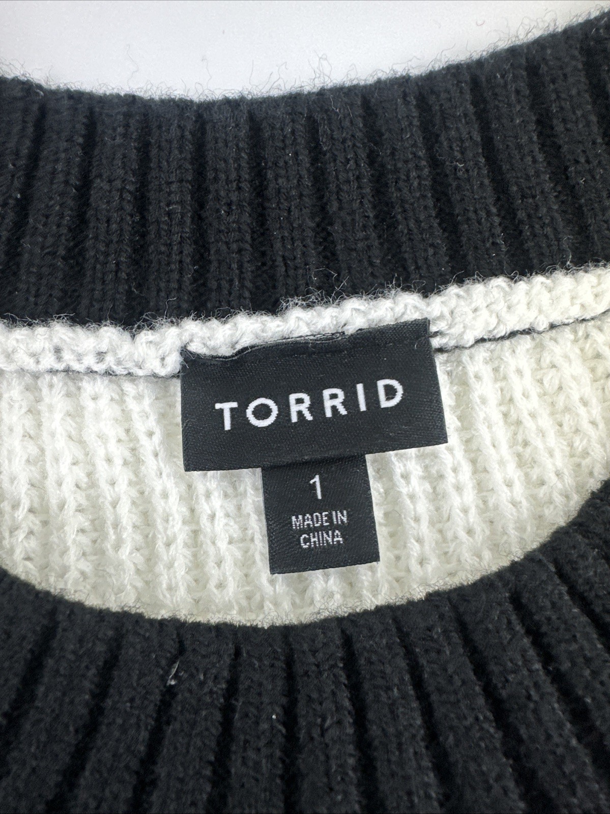 Torrid Pullover Drop Shoulder Crew Neck Sweater B… - image 5