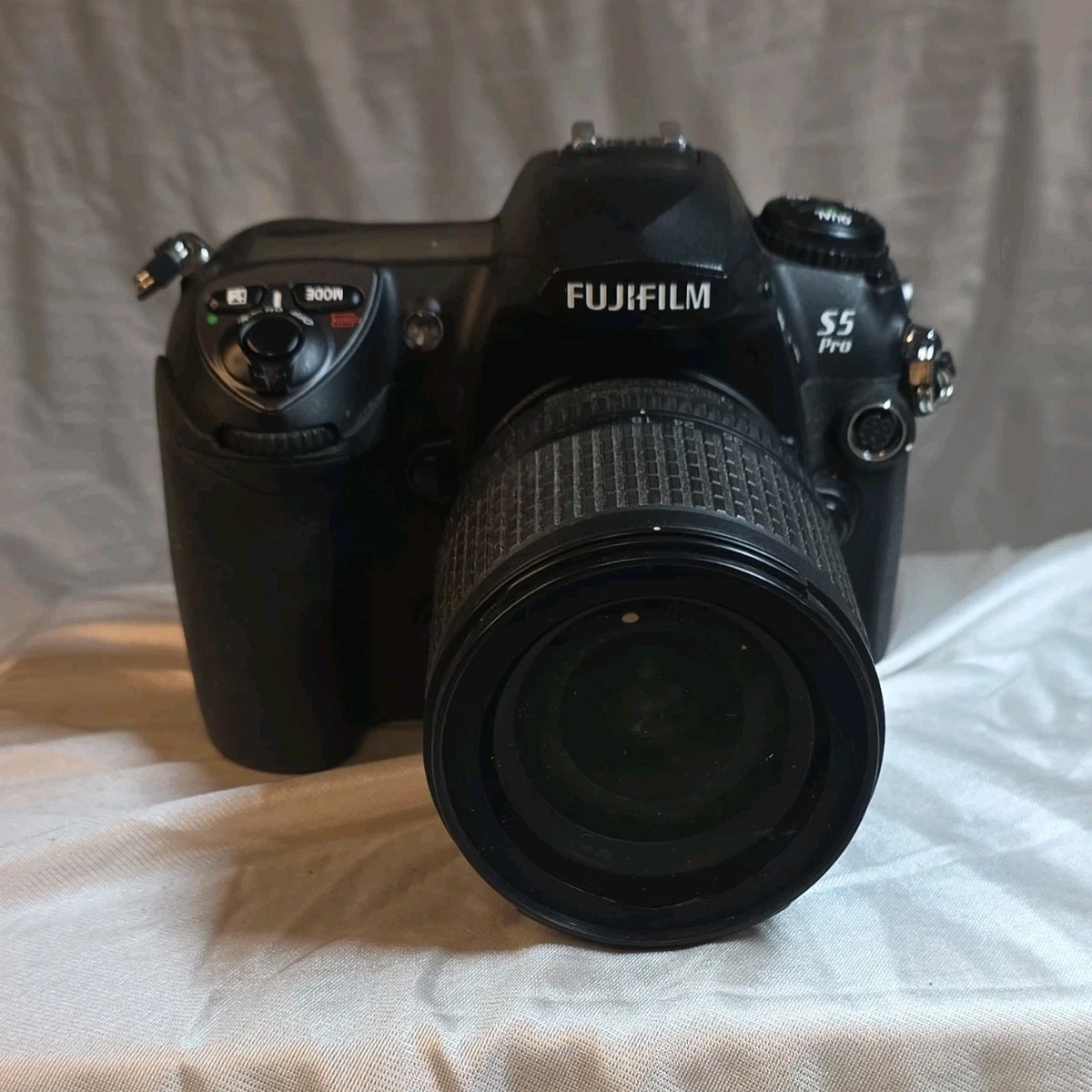 Fujifilm FinePix S5 Pro Digital Cameras for Sale | Shop New & Used