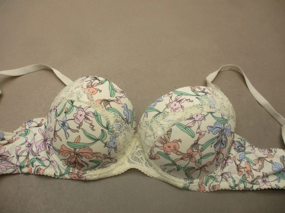 Sujetador ajustable push-up 36C Jezabel para mujer acolchado floral con aros cierre trasero 4N Foto 2 de 4