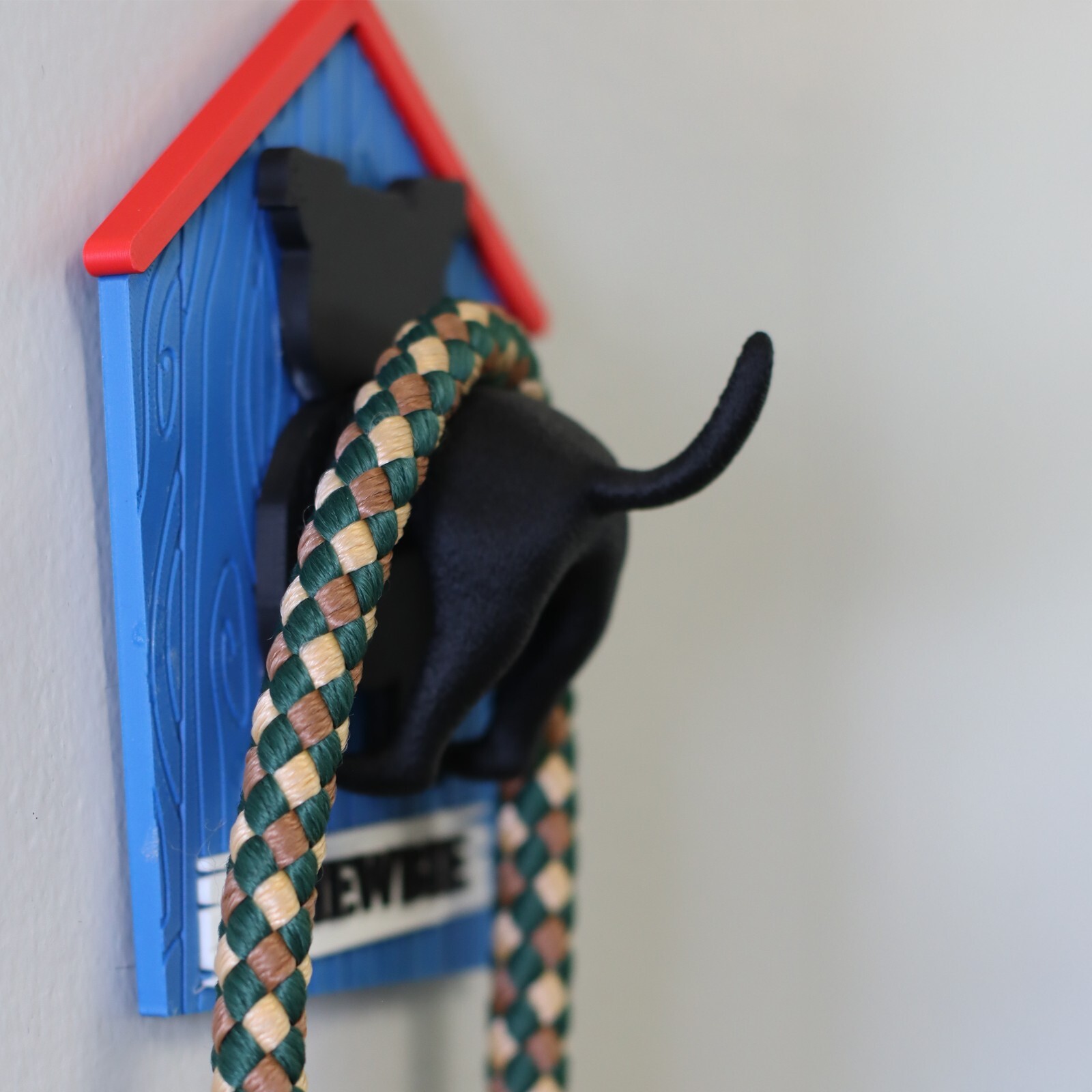 Custom Dog Leash Holder Wall Mount - Personalized Pet Name - Dual Mount System