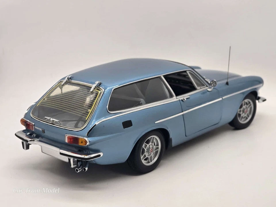 Volvo P1800 ES - 1971 - MINICHAMPS 1:18 - Immagine 4 di 4