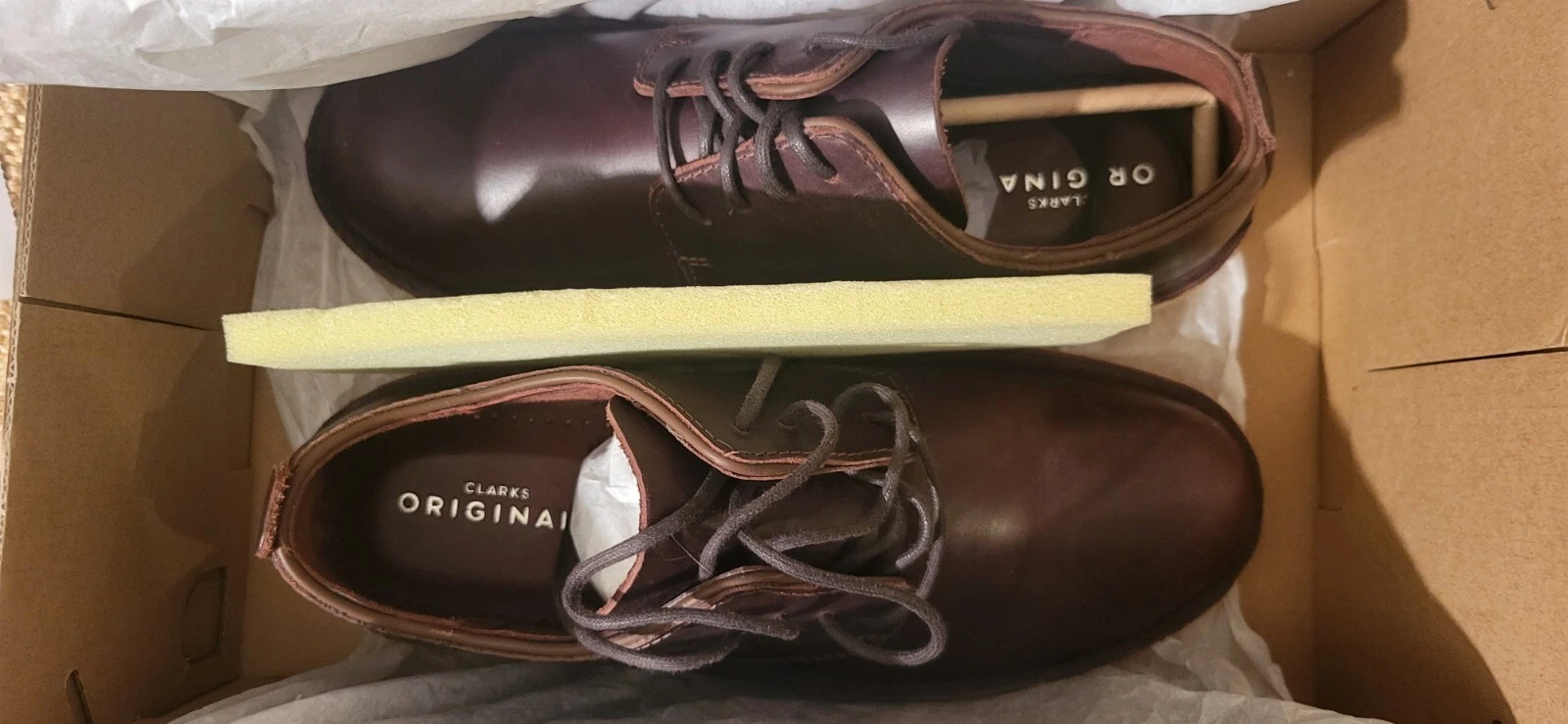 Clarks Originals pelle bordeaux nuovissima in scatola taglia 5 e mezzo D prezzo di ricambio £99