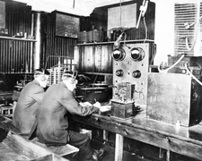 GUGLIELMO MARCONI WIRELESS TELEGRAPH SCHOOL 11x14 GLOSSY PHOTO PRINT