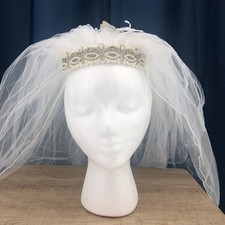 Marionat VINTAGE 80's 25" White Faux Pearl Seed Beaded Multi-Tier Bridal Veil