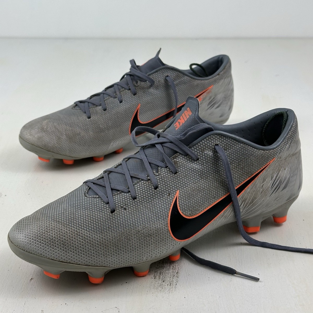 Nike サッカーシューズ 12 グレー Nike Mens 9.5 Vapor 12 Academy FG/MG AH7375 408 Shoes Gray Orange