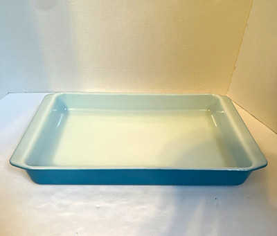 PYREX 933 3 Qt Rectangular Glass Baking Dish Turquoise White Rim 13.5x8.75x1.75