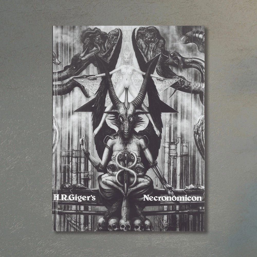 Preços baixos em Giger necronomicon | eBay