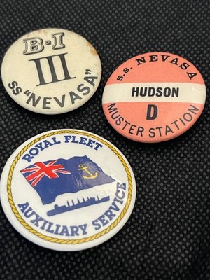 SS NEVASA MUSTER BAHNHOF ABZEICHEN BLECH BUTTON PIN - Hudson