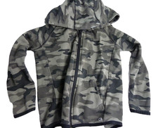 Gap GapFit boys gray-green camo hoodie zip jacket size 6-7 youth