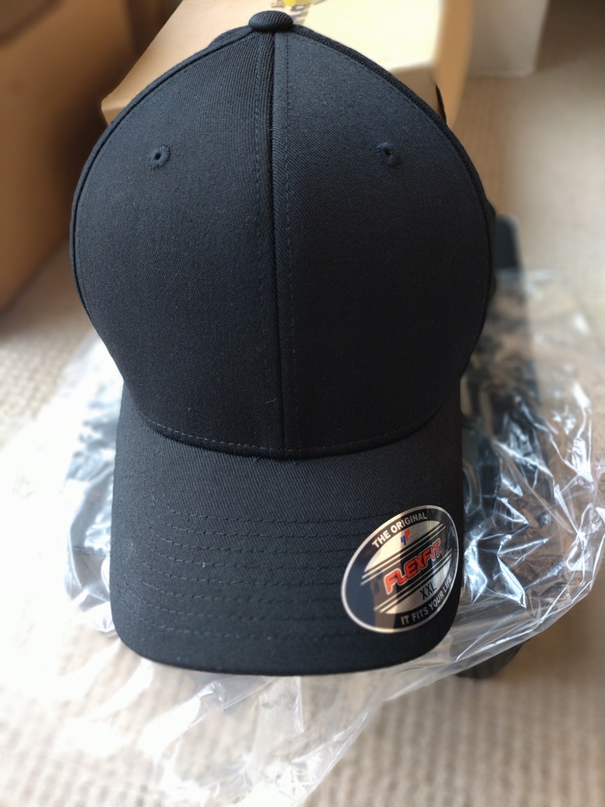 NEW FLEXFIT YUPOONG CAP FITTED CLASSIC BASEBALL CAP FLEXIFIT PEAK HAT XL-XXL view 2