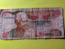 1991 GHANA  200 CEDIS Note,  P#27b  Circulated  Fine