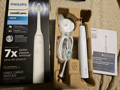 Philips Sonicare 4100 Power Toothbrush C2 Optimal Control HX3681/23 White 