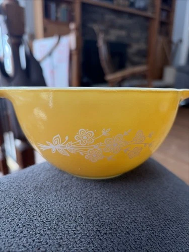 Vintage Pyrex Mixing Nesting Bowl 441 Cinderella  7.5" x 6 Butterfly Gold 750 ml