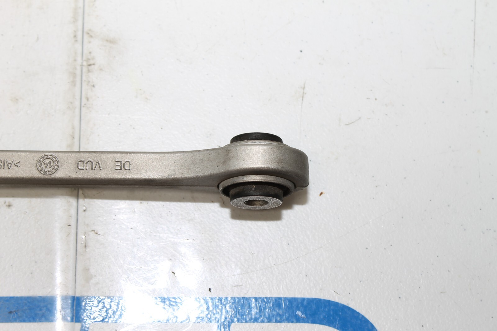 15-20 LAMBORGHINI HURACAN RH PASSENGER SMALL DRAG LINK CONTROL ARM 4S0407465