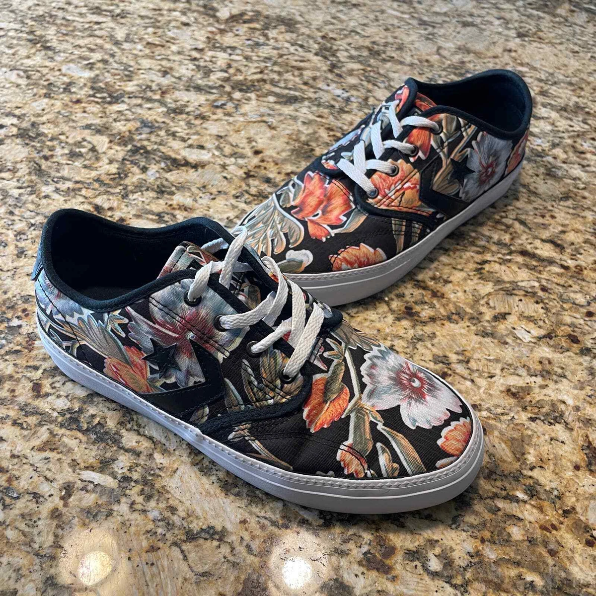 Converse zakim trainers 2025