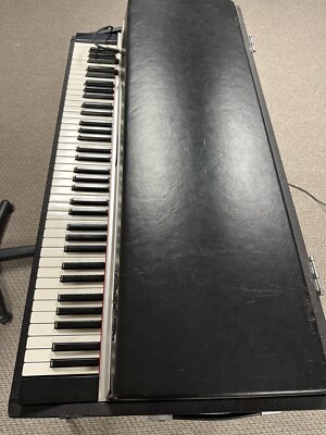 Vintage Fender Rhodes Mark I Stage Piano 73-Key 1977 Electric