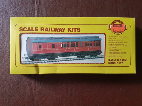 Verhältnis Kunststoffmodelle 5723 - L.M.S. Express Clerestory Bremse 3. - Spurweite OO BRANDNEU IN VERPACKUNG | Zustand: New