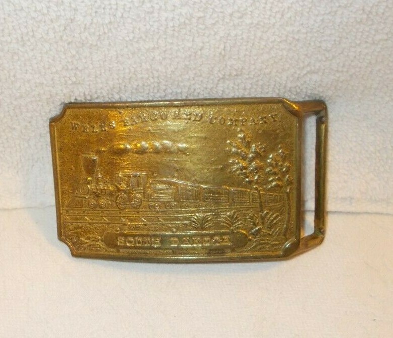 Wells Fargo ノベルティプレート 1982年製 Vintage 70's Brass Belt Buckle Wells Fargo and Company South