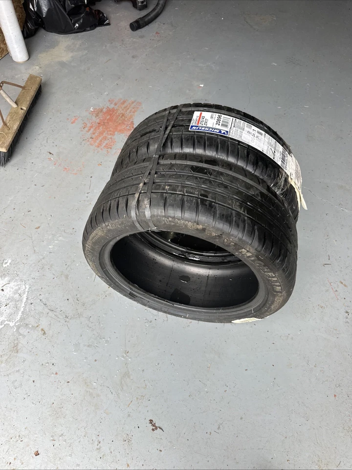 Michelin Pilot Sport 4s - Image 4 of 4