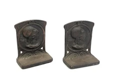 Pair Of Vintage Cast Iron Greek Goddess Minerva Bookends