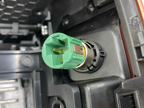 2020-2023 DODGE RAM 1500 REBEL 8.4' DISPLAY A/C AIR CONTROL W/ FORWARD COLLISION - Picture 20 of 24