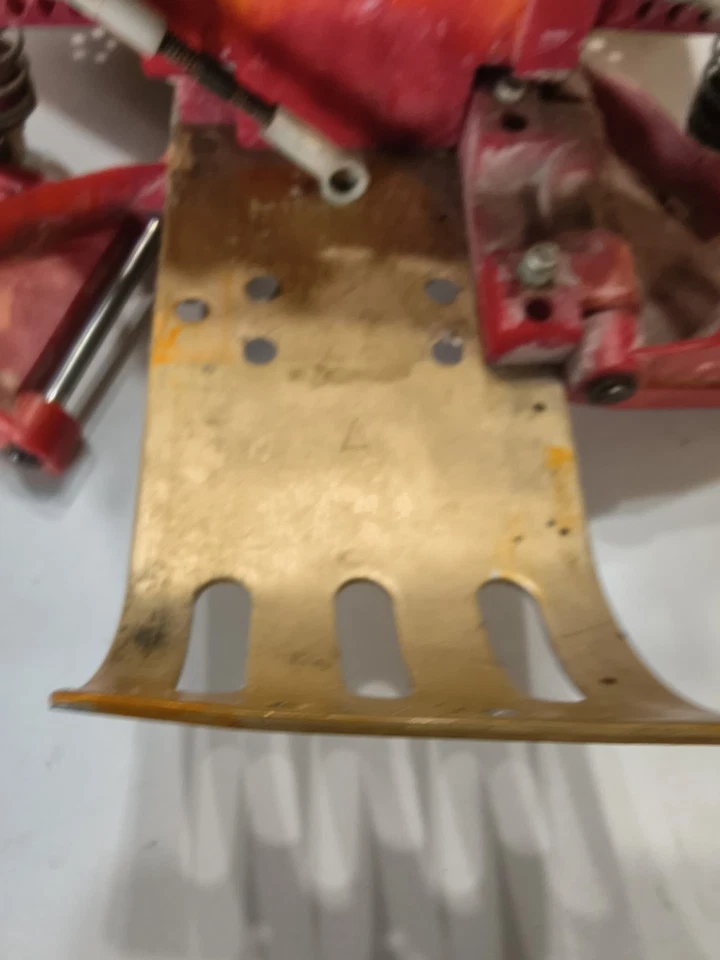 Vintage Team Associated RC10 A Stamp Gold Pan Shocks - Image 4 of 4