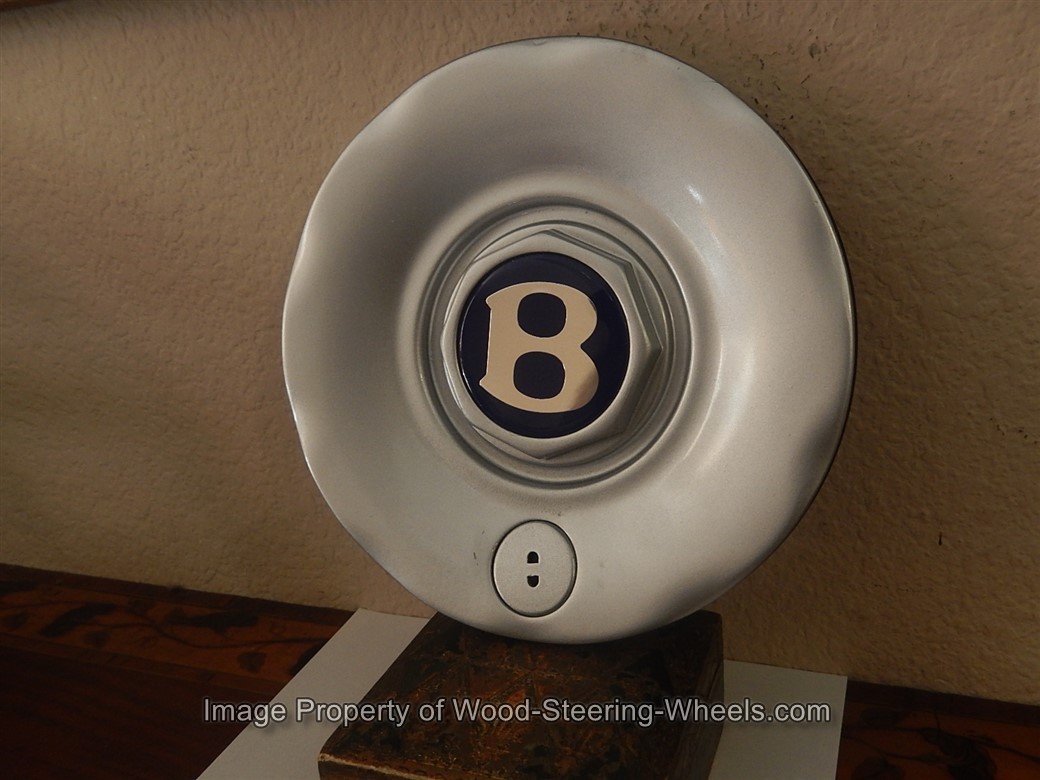 New    Bentley Wheel Hub Cap Fits Azure 1998 - 2000 Silver Wheels 17"x 7.5" NOS