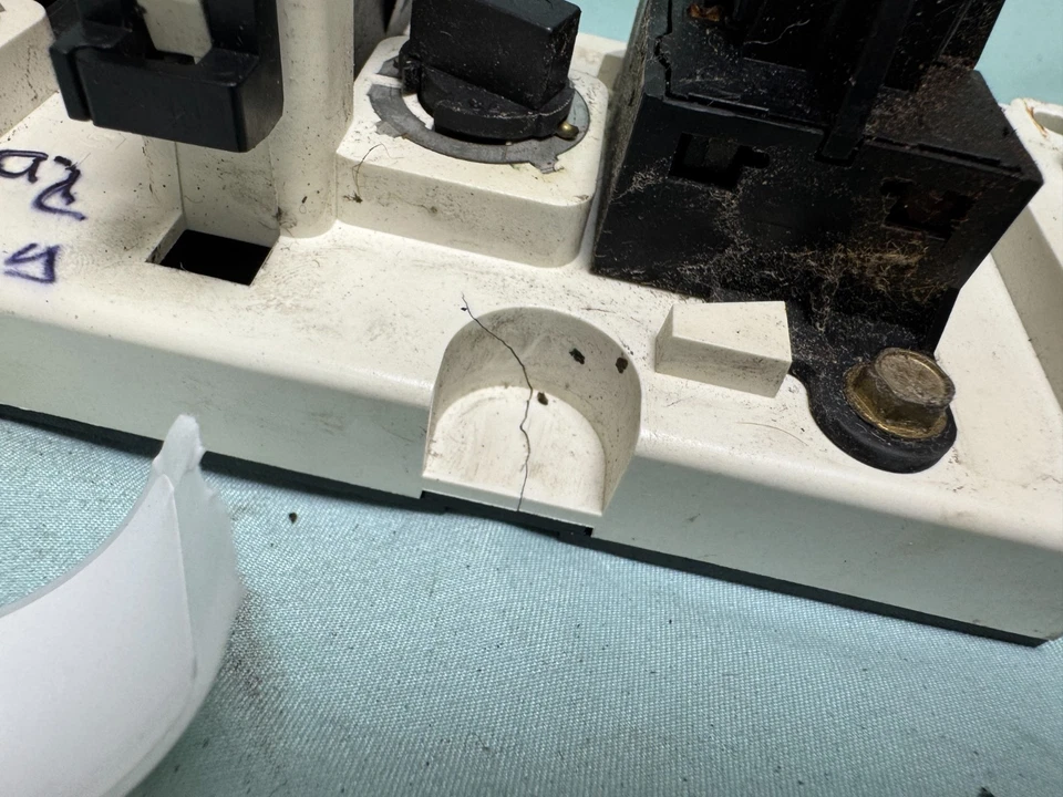 Ford Mustang 1990-1993 aire acondicionado calefacción climatización Foto 2 de 4