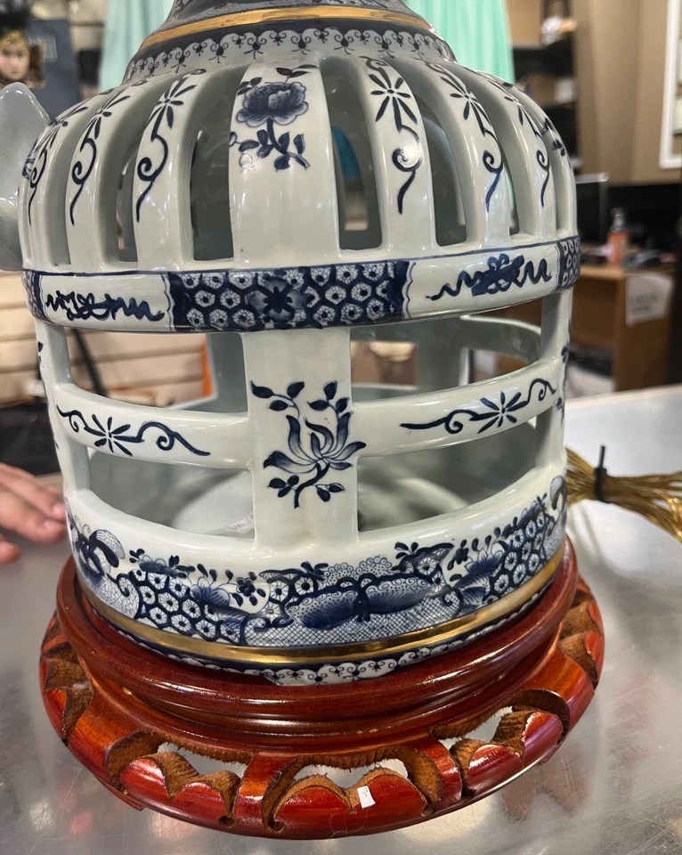 Lámpara de mesa elefante púrpura vintage MCM Hollywood Regency/jaula para pájaros azul blanco Foto 4 de 4