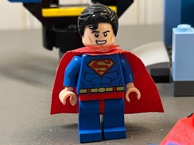 Lego - Juniors - Batman & Superman vs. Lex Luther #10724 (w/Instructions) 100%
