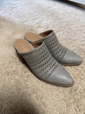 Women s Super Cute Slide On Lauren Conrad Size 8 1/2 ￼