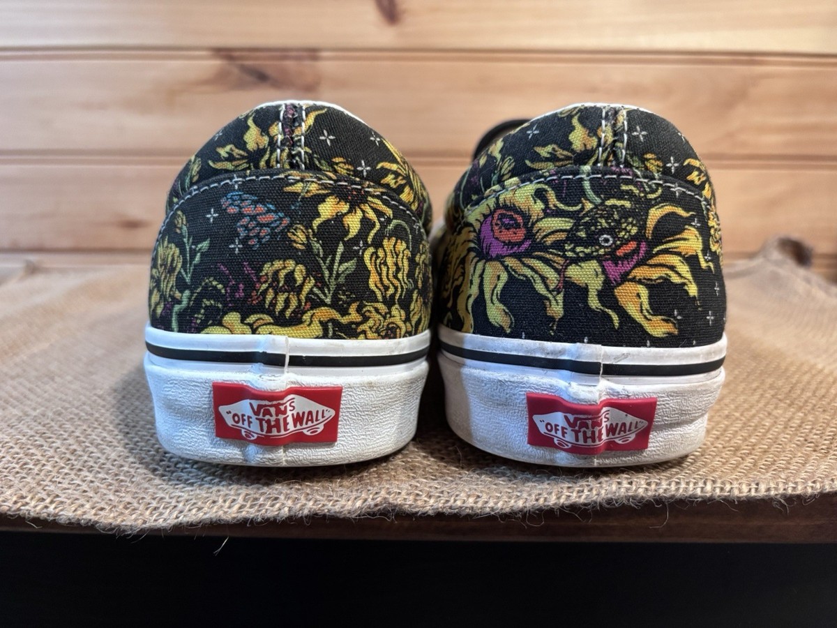 VANS Classic Slip-On Men display picture 1