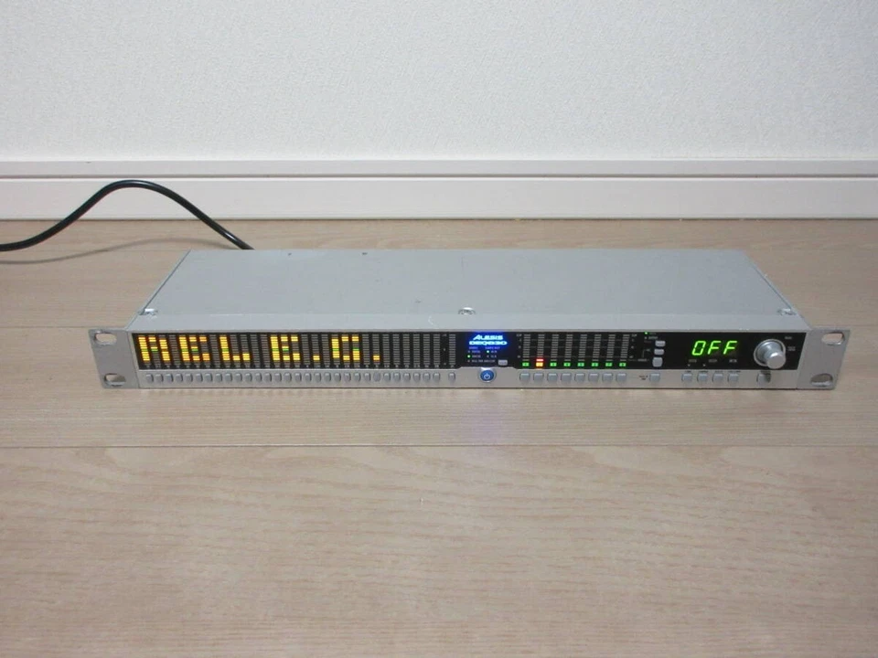 Alesis DEQ830 8-Channel Digital Graphic Equalizer 1U Rack with Power Cable Japan - Image 3 of 4