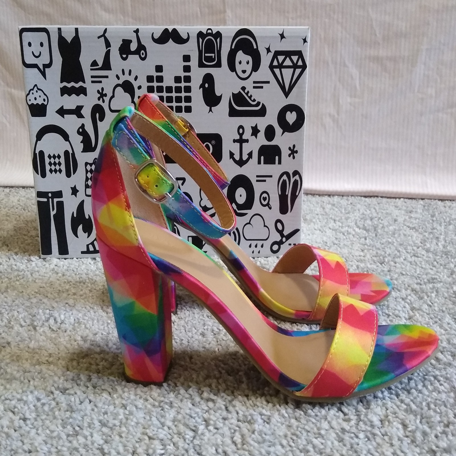 Y2K High Heels Rainbow Chunky Heels Sandals Textured Fabric Vintage Heels NIB 7