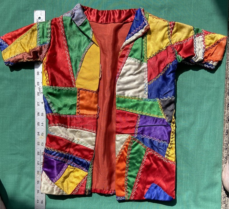 oriental childrens jacket  vintage silk   hand-embroidered
