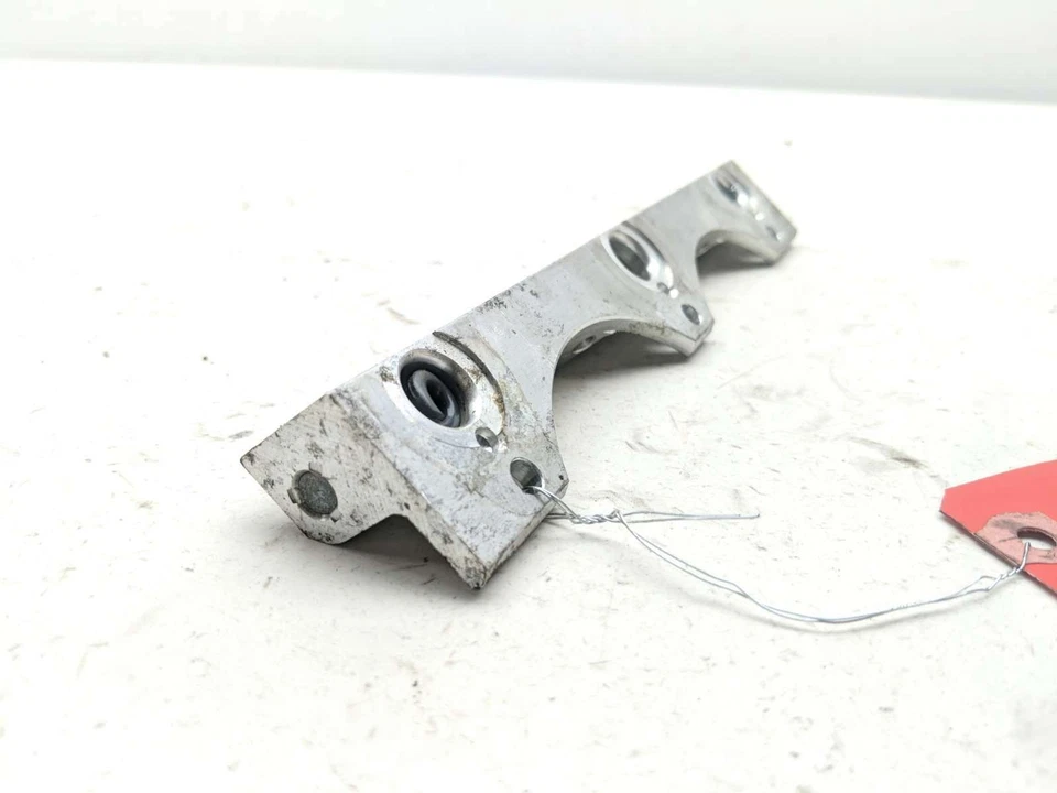 01-05 Honda Goldwing 1800 GL1800 NOIN Riel inyector de combustible de gas derecho TRSH PL Foto 3 de 4