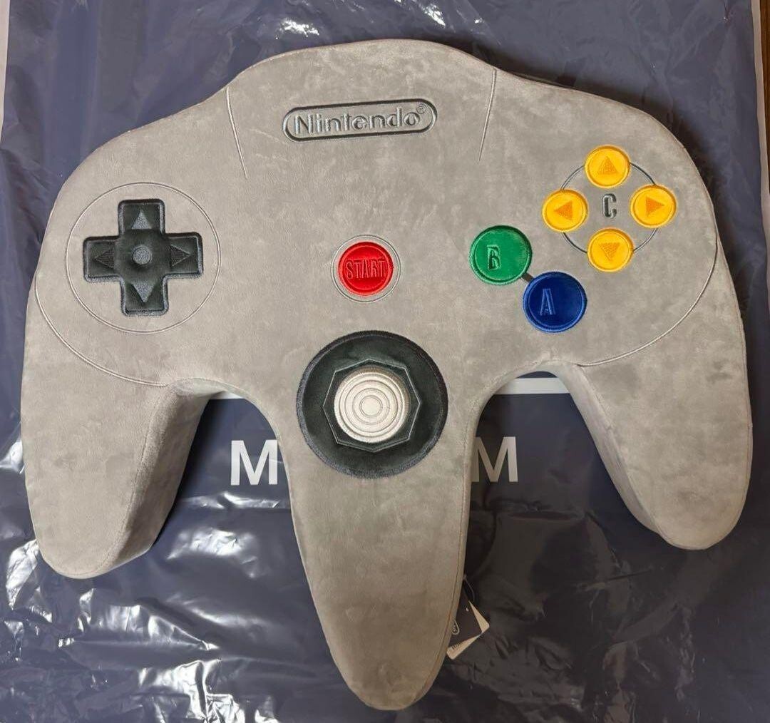 NINTENDO64 コントローラー型クッション Nintendo Museum Nintendo 64 Controller Plush toy Big Cushion