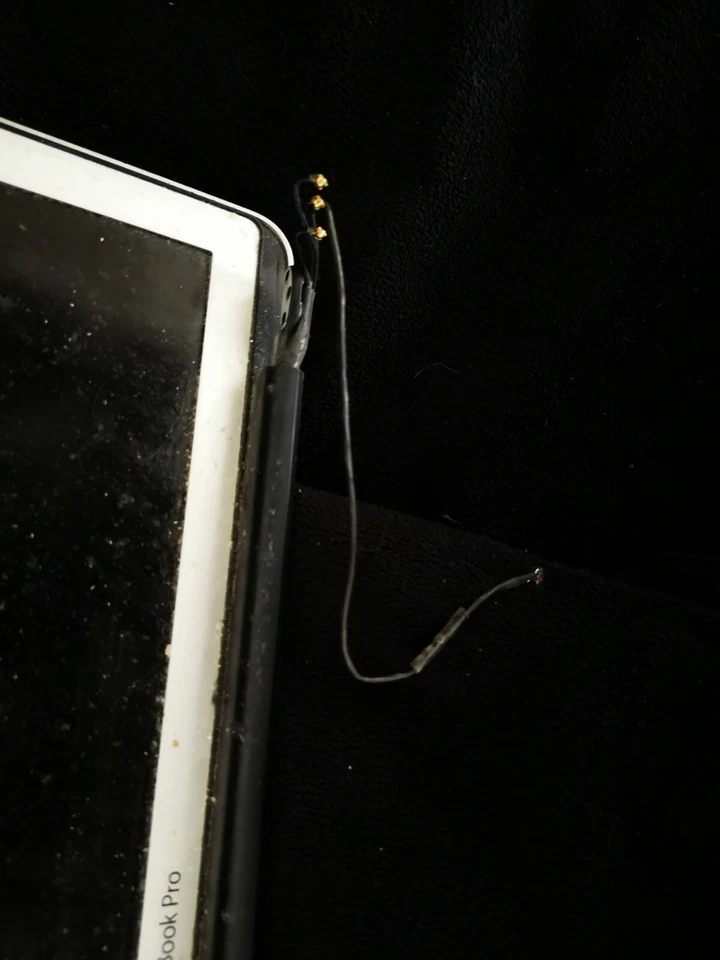 Apple MacBook Pro 2011 A1286 LCD Matte Display Assembly 15"  Probably for parts - Image 2 of 4