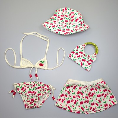 Build A Bear Vintage Bikini-Set weiß rot Kirschmuster mit Hut & Tasche