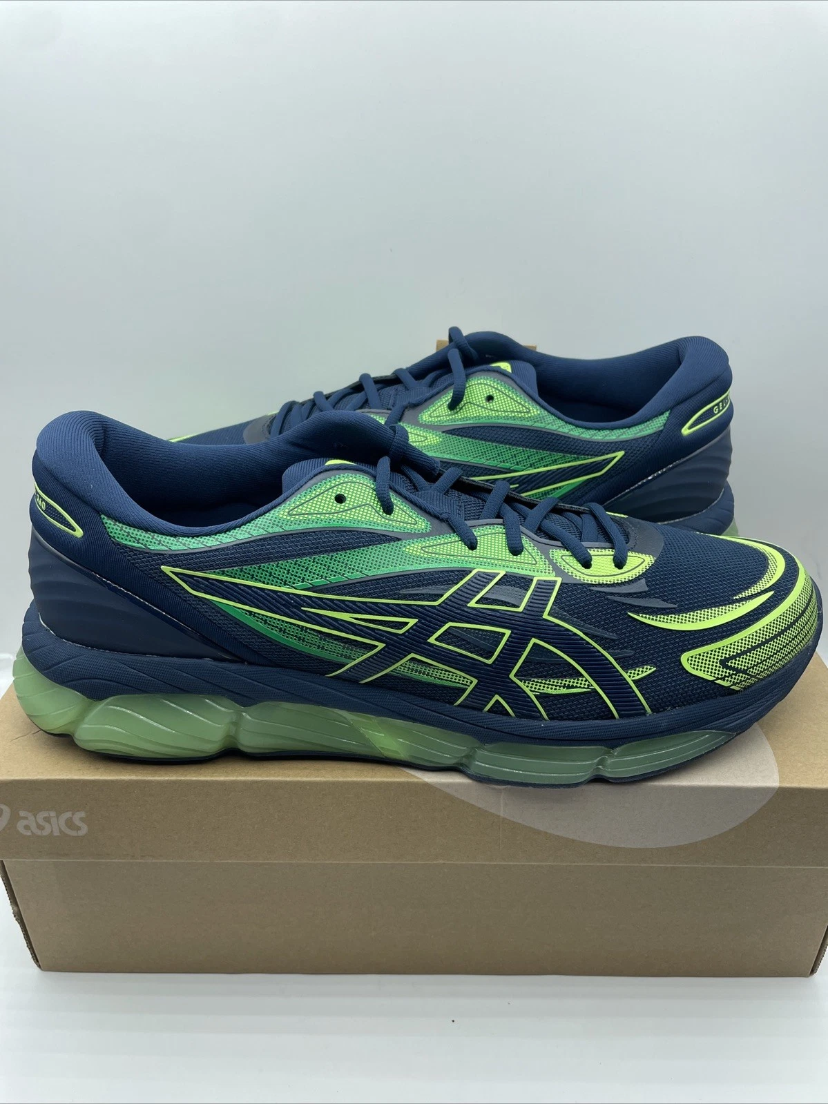 Asics Gel Quantum 360 VIII Cielo Notturno Verde Illuminato UK 12 Nuovo