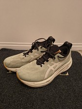 Asics Nimbus 26 Gr. 45 Grün
