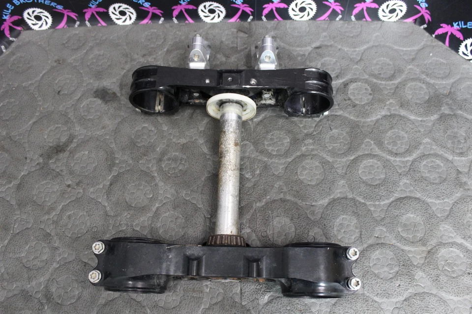 2011 2012 ktm 350 SXF FRONT FORKS LOWER UPPER TRIPLE TREE STEM CLAMP BAR MOUNT - Image 2 of 4
