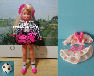 clothes for skipper and stacie