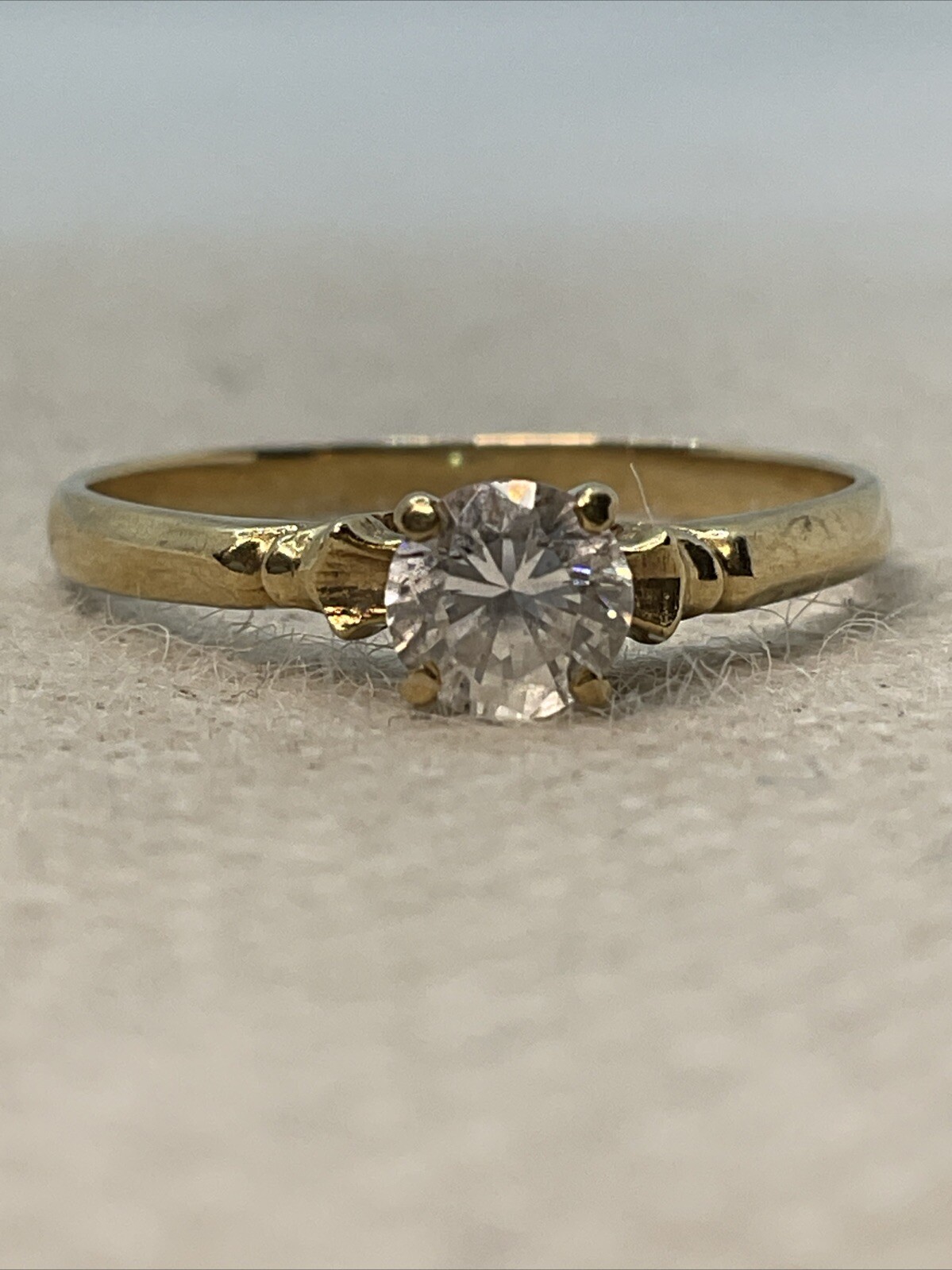 ELEGANT Solid 13K Yellow Gold Solitaire Round Whi… - image 5