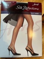 Hanes Silk Reflections Pantyhose Non-Control Top Sandal Foot Style 715 AB Jet