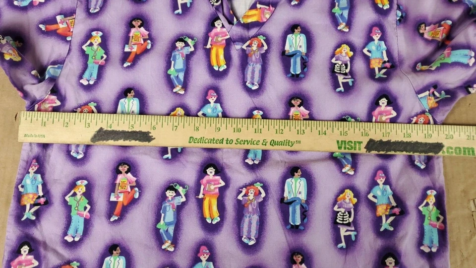 白色天鹅紫色医生护士印花男女通用2口袋磨砂上衣尺寸S — 第 4/4 张图片