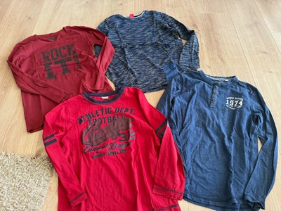 4 Pullover für Jungen Größe 146 152,u.a. s.Oliver