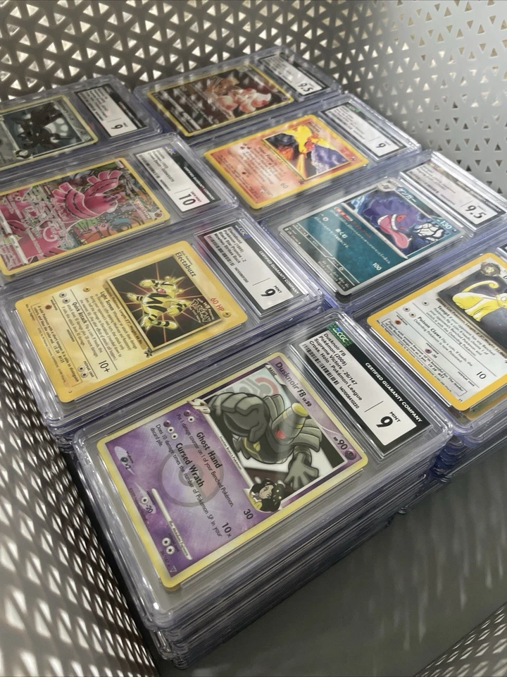 Pokémon Charizard+graded! 5 Card Lot! Garenteed V Or Better! Alt Art God Pack! - Image 3 of 4