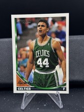 Rick Fox #24 Gold 1993-94 Topps Boston Celtics