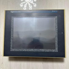 one used Schneider XBTG5330 Touch Screen Panel Quality assurance